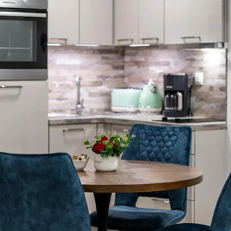 Lupo Gravosa Free Parking Daire *